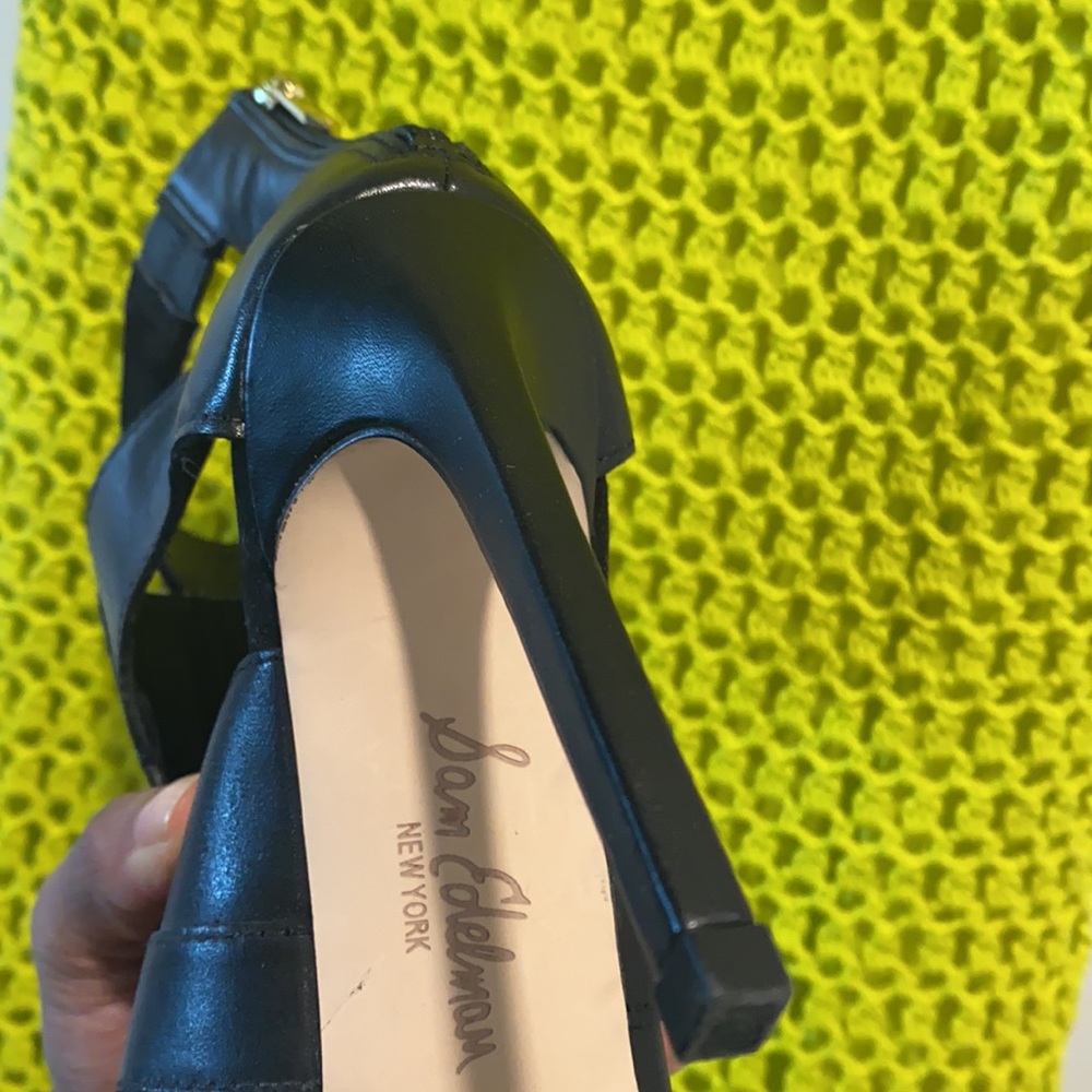 ❤️‍🔥 Sam Edelman: Stylish Buckle Sandal Mild Gladiator Heels. 🪖 - Picture 3 of 8